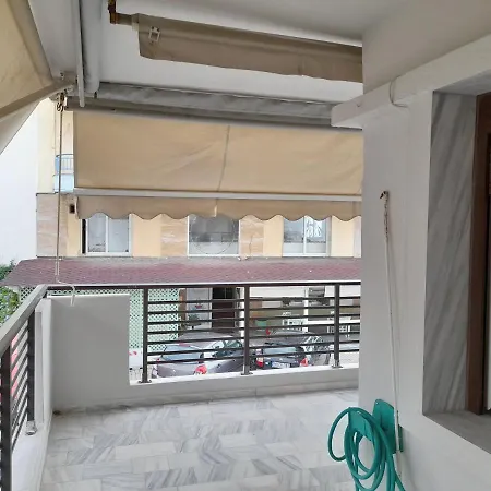 Annas Seaside Апартаменты Переа